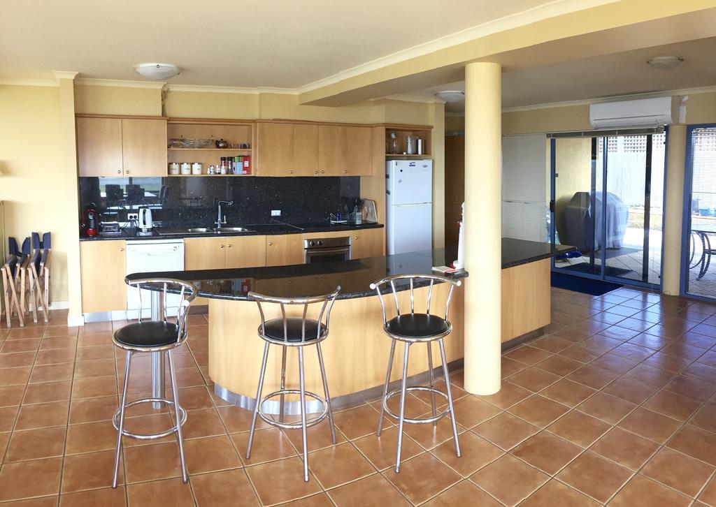Horizons Beachfront Apartment Port Fairy Eksteriør billede
