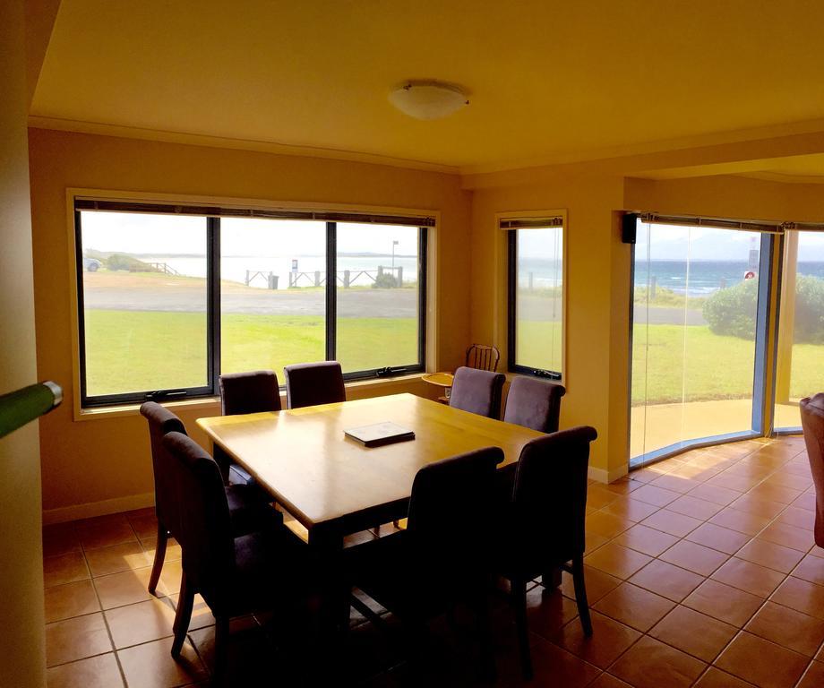 Horizons Beachfront Apartment Port Fairy Eksteriør billede