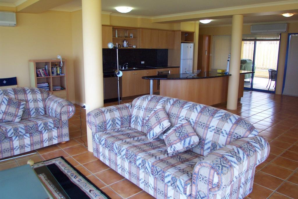 Horizons Beachfront Apartment Port Fairy Eksteriør billede